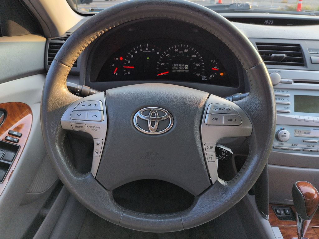 Used 2009 Toyota Camry XLE w/ Leather Pkg FWD image 15
