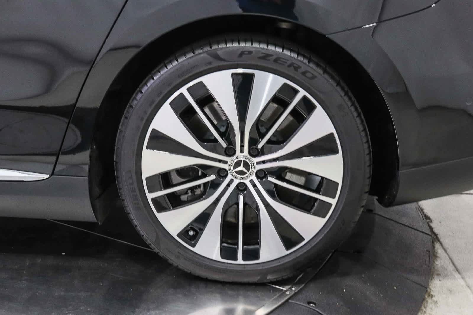 Certified 2023 Mercedes-Benz EQE 500 4MATIC Sedan image 10