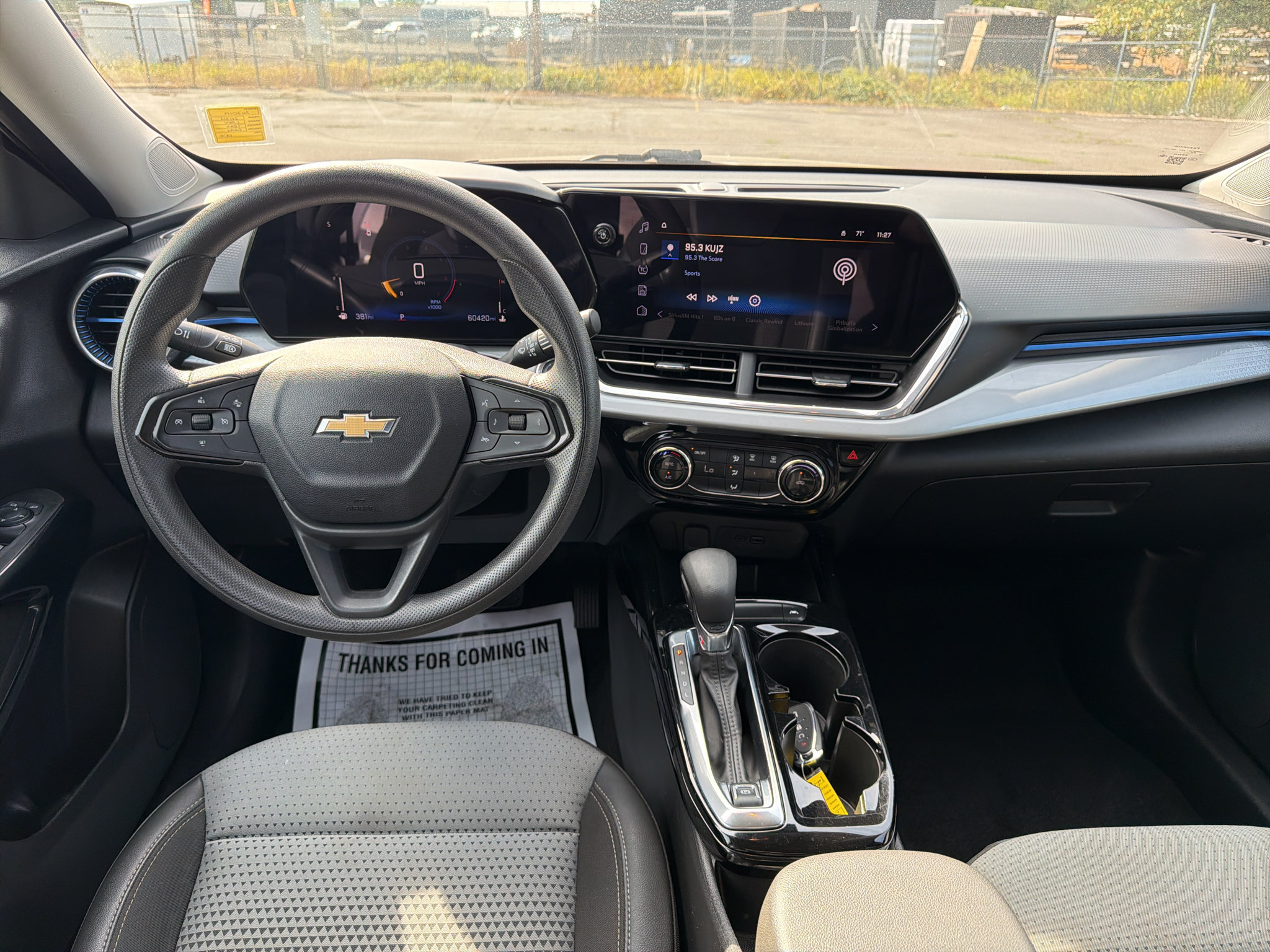 Used 2024 Chevrolet Trax LT FWD image 20