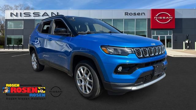 Used 2025 Jeep Compass Limited AWD/4WD image 1
