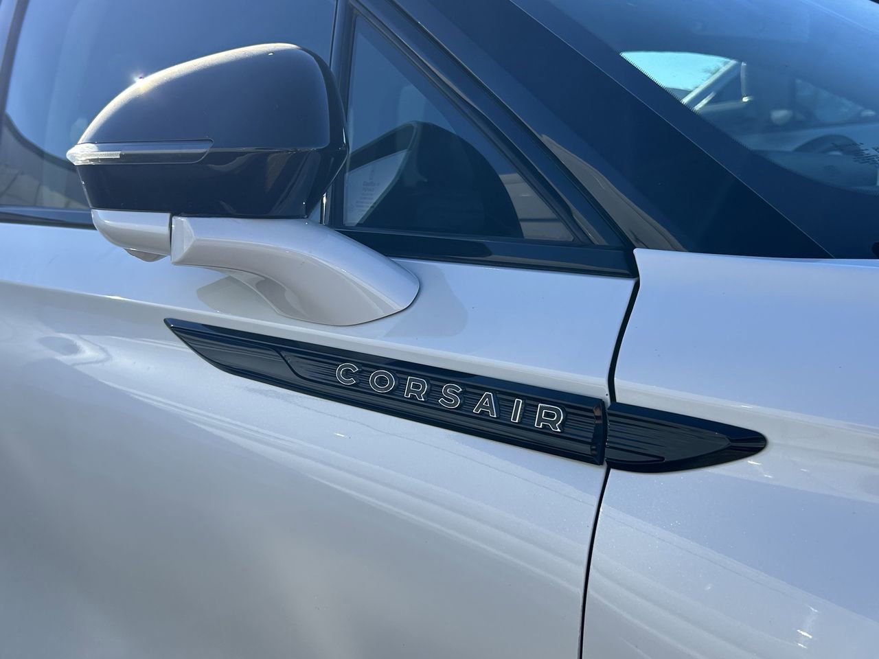 Used 2023 Lincoln Corsair Reserve w/ Equipment Group 202A image 6