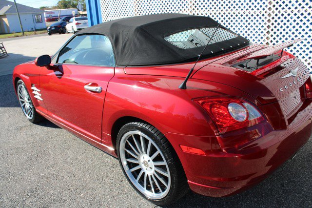 Used 2007 Chrysler Crossfire Convertible w/ Special Edition Group image 8