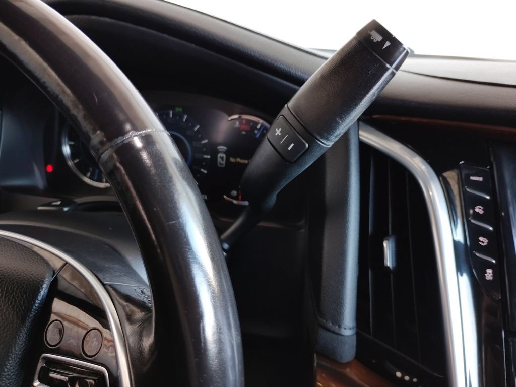 Used 2020 Cadillac Escalade ESV Luxury RWD image 28