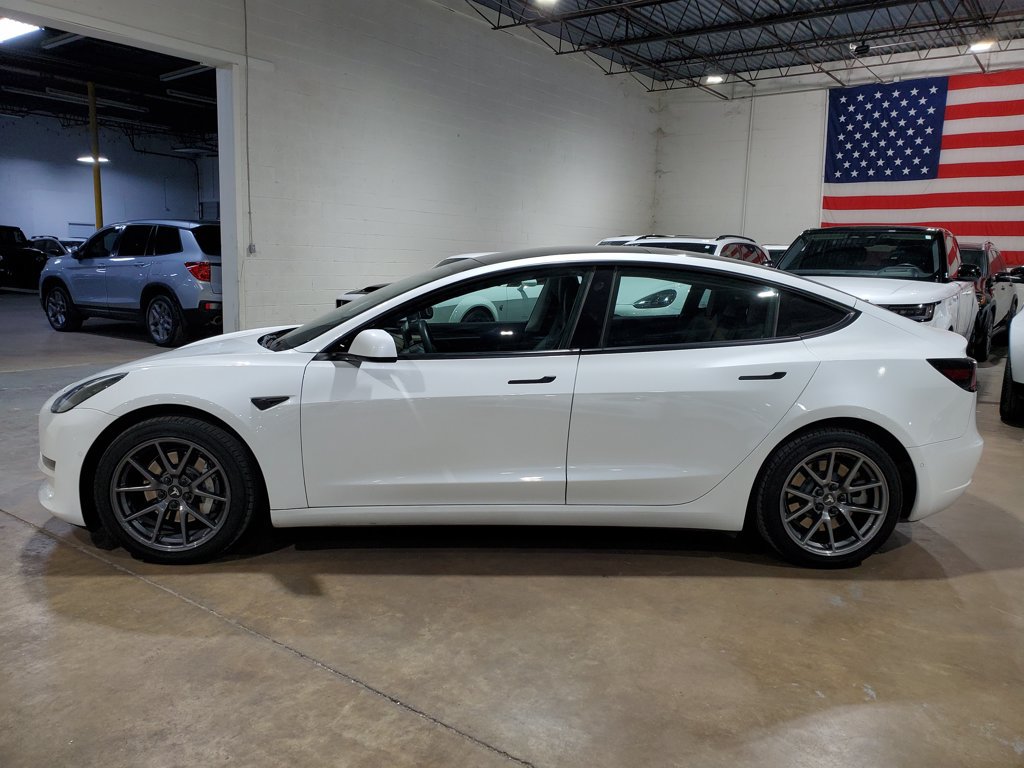 Used 2021 Tesla Model 3 Standard Range Plus RWD image 13