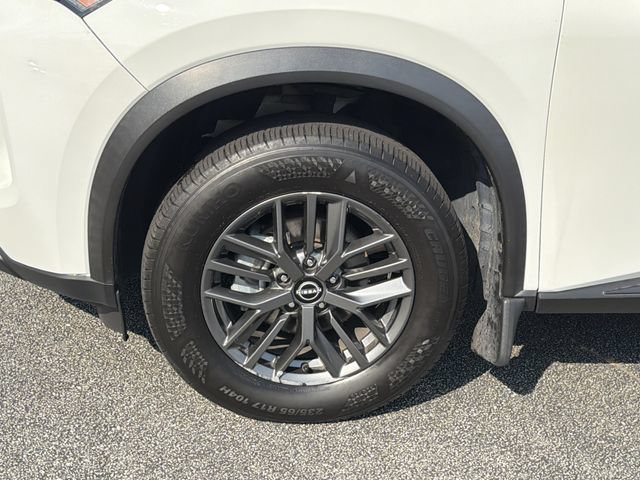 Used 2022 Nissan Rogue S FWD image 10
