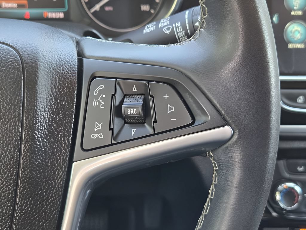Used 2020 Buick Encore Preferred FWD image 26