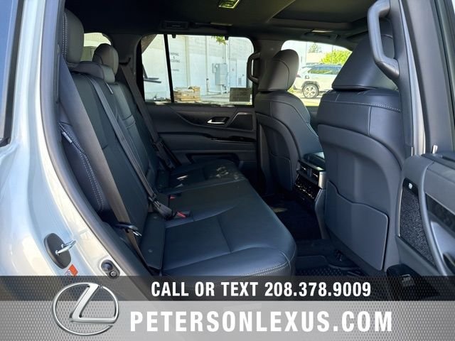 New 2026 Lexus LX 700h Luxury AWD/4WD image 21