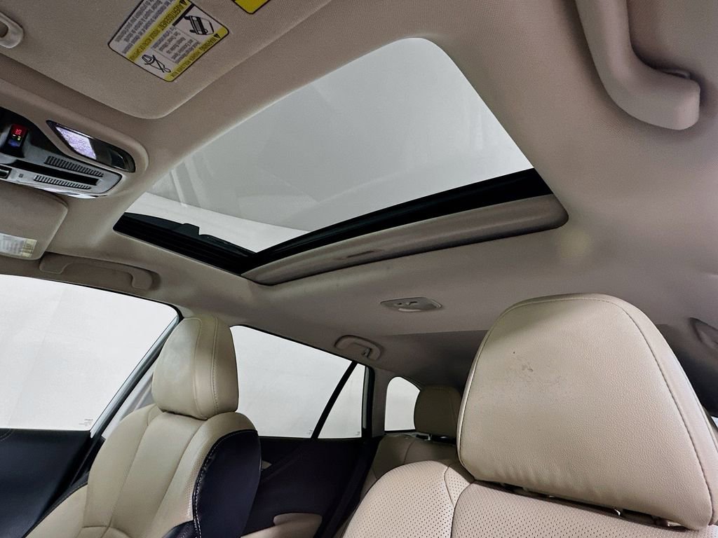 Used 2023 Subaru Outback Limited image 11