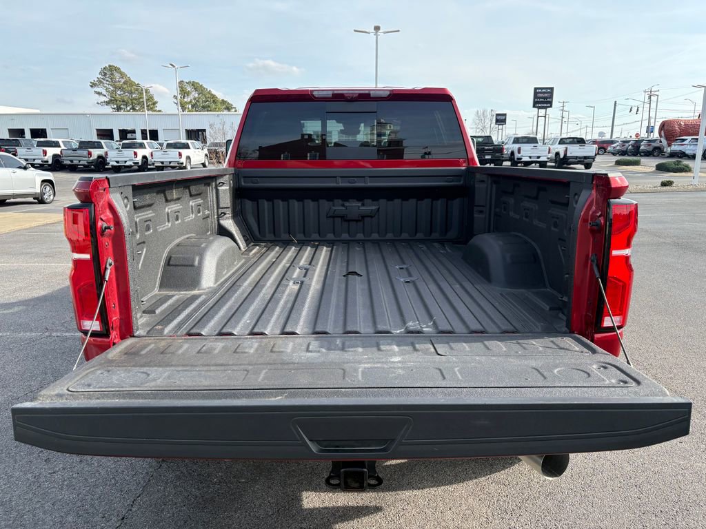 Certified 2025 Chevrolet Silverado 2500 High Country w/ Technology Package image 36