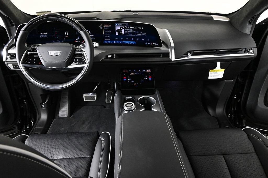 New 2026 Cadillac Vistiq Platinum image 18