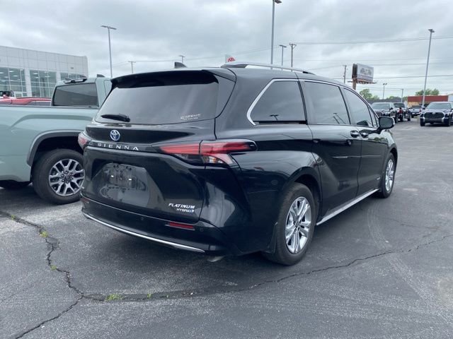Certified 2021 Toyota Sienna Platinum AWD/4WD image 5