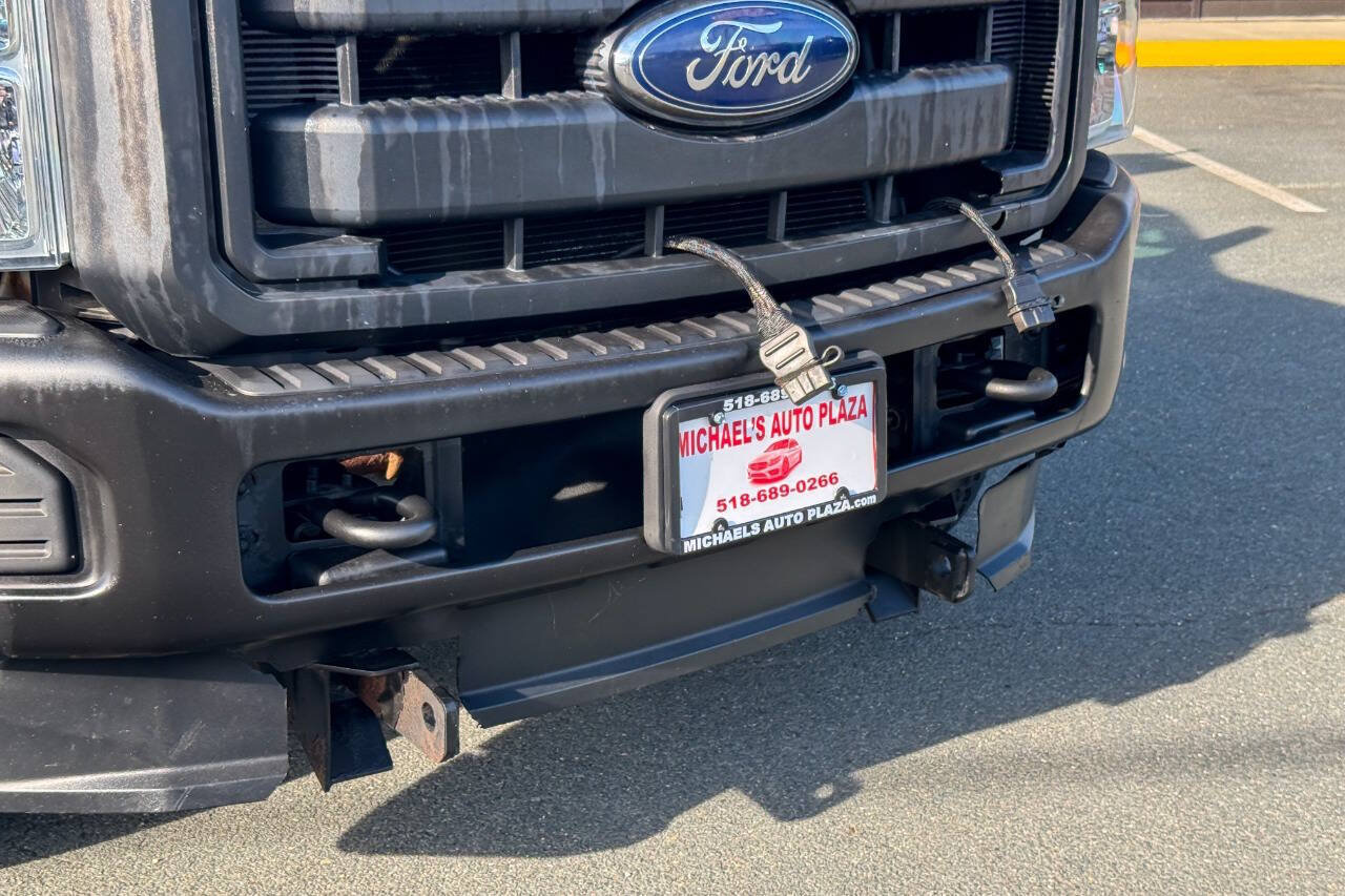 Used 2016 Ford F350 XL w/ Power Equipment Group AWD/4WD image 11