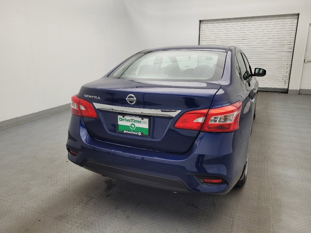 Used 2016 Nissan Sentra S image 7