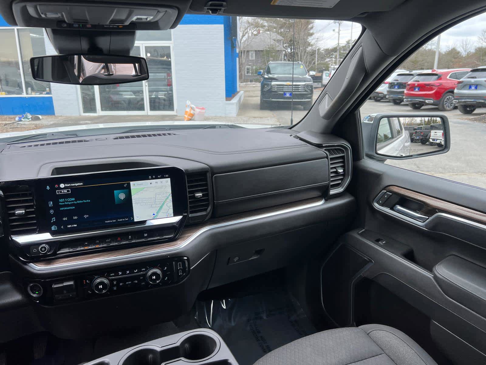 Certified 2025 Chevrolet Silverado 1500 LT image 35