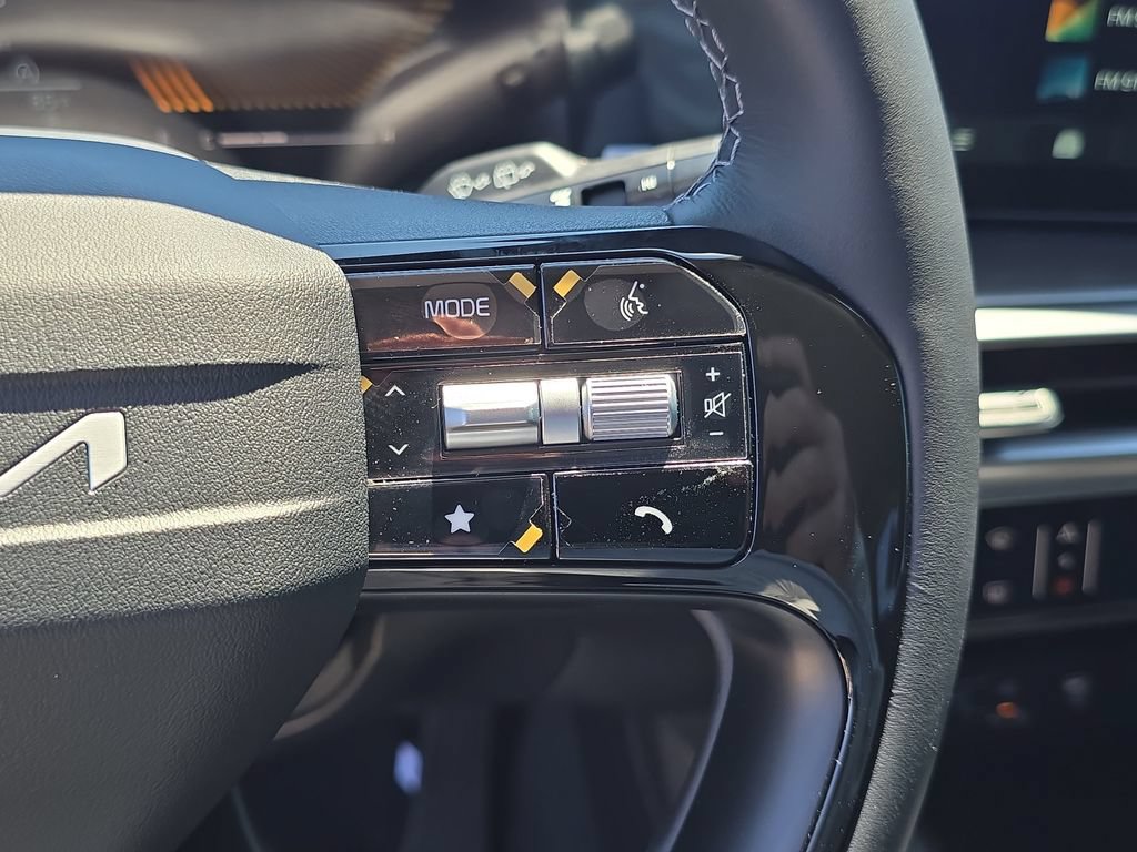 New 2026 Kia Sorento LX FWD image 31