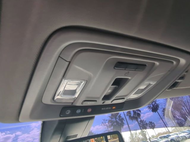 Used 2020 GMC Sierra 1500 SLT w/ SLT Premium Plus Package image 22