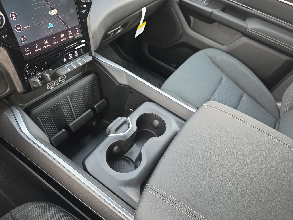 New 2026 RAM 1500 Big Horn AWD/4WD image 24