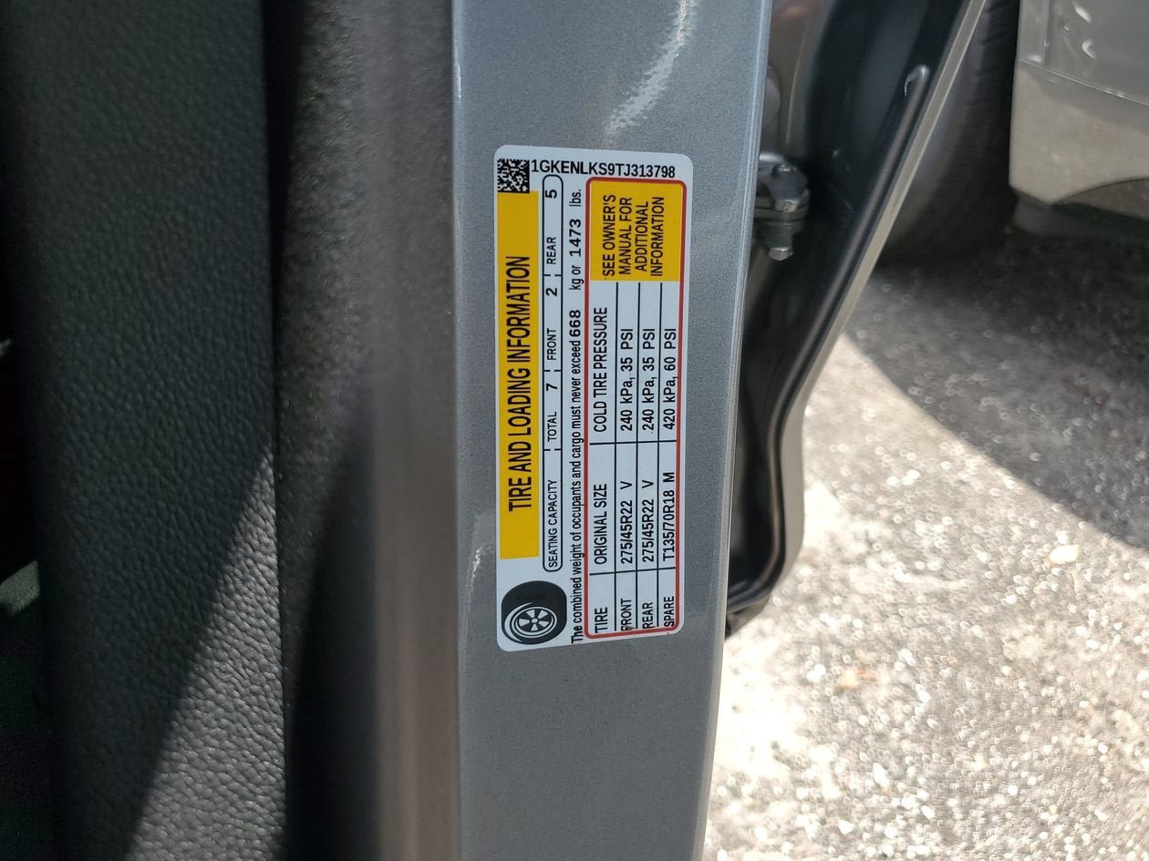 New 2026 GMC Acadia Denali w/ Super Cruise Package FWD image 31