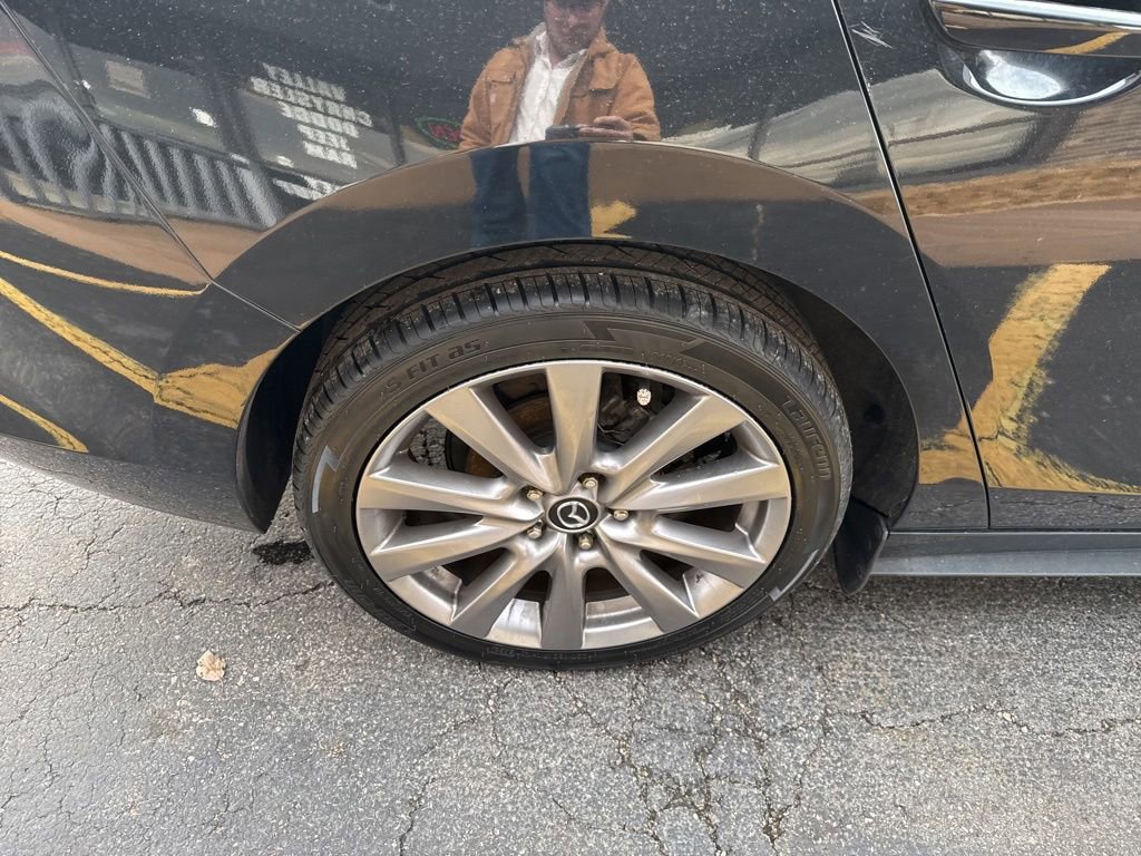 Used 2019 MAZDA MAZDA3 AWD Sedan w/ Preferred Package image 10