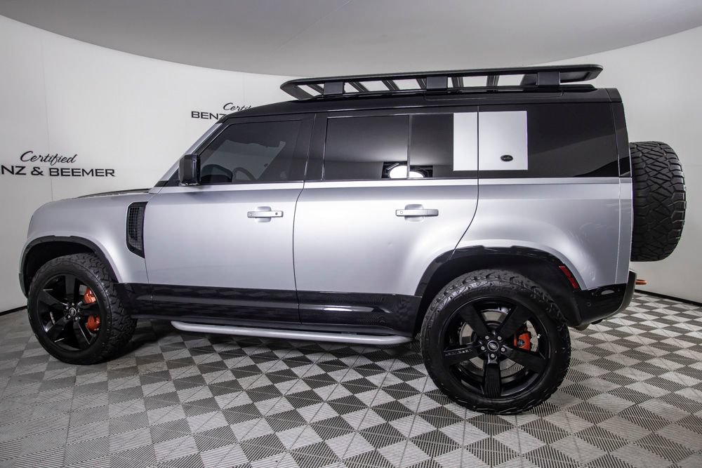 Used 2021 Land Rover Defender 110 X AWD/4WD image 11