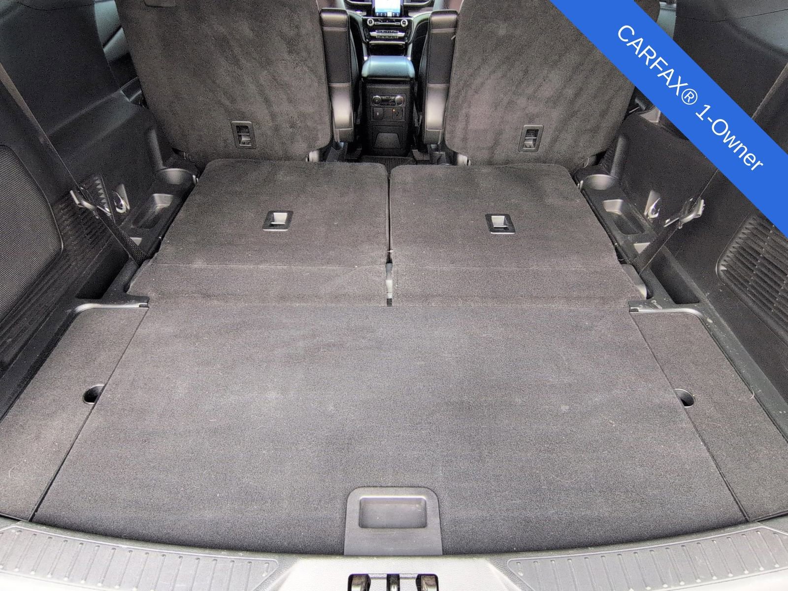 Used 2024 Ford Explorer Platinum w/ Technology Package image 40