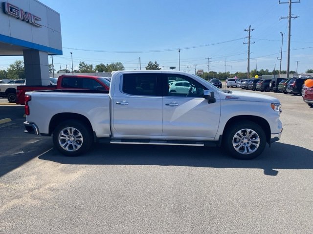 Used 2023 Chevrolet Silverado 1500 LTZ w/ LTZ Premium Package image 7
