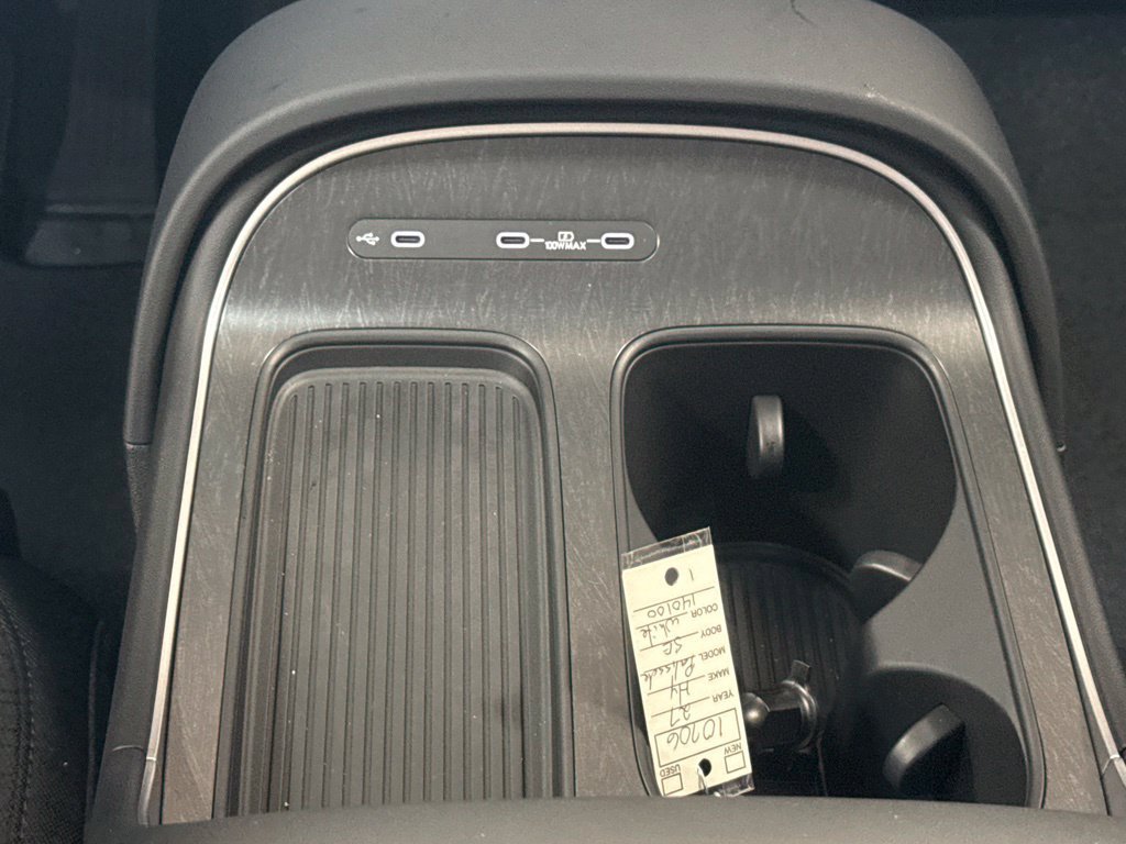 New 2027 Hyundai Palisade SE FWD image 18