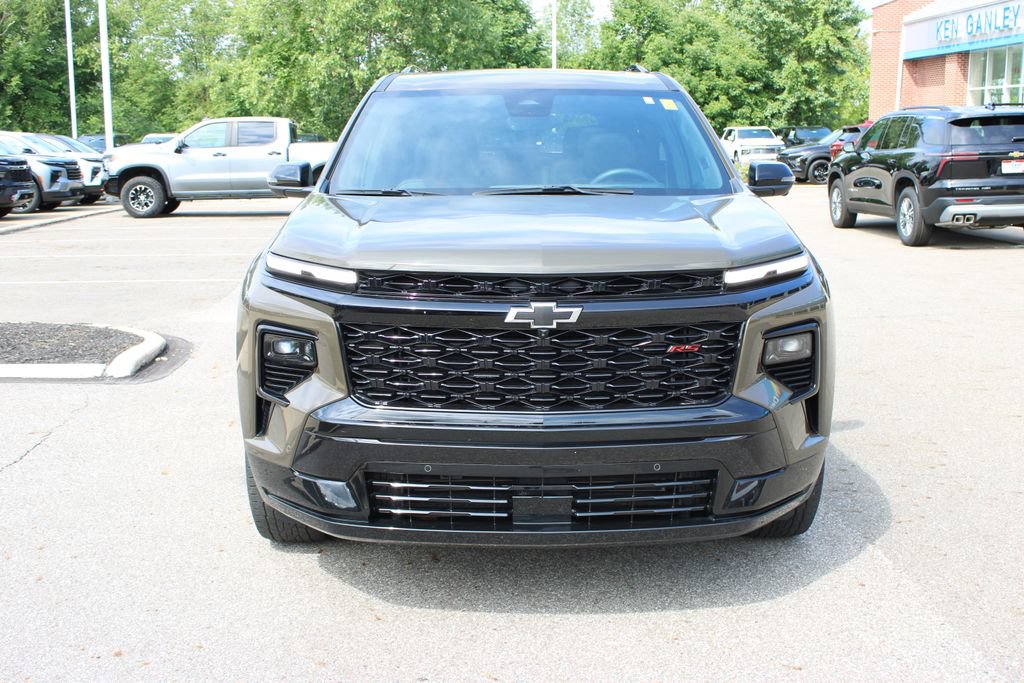 Used 2024 Chevrolet Traverse RS AWD/4WD image 5