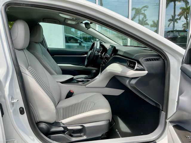 Used 2024 Toyota Camry SE FWD image 13