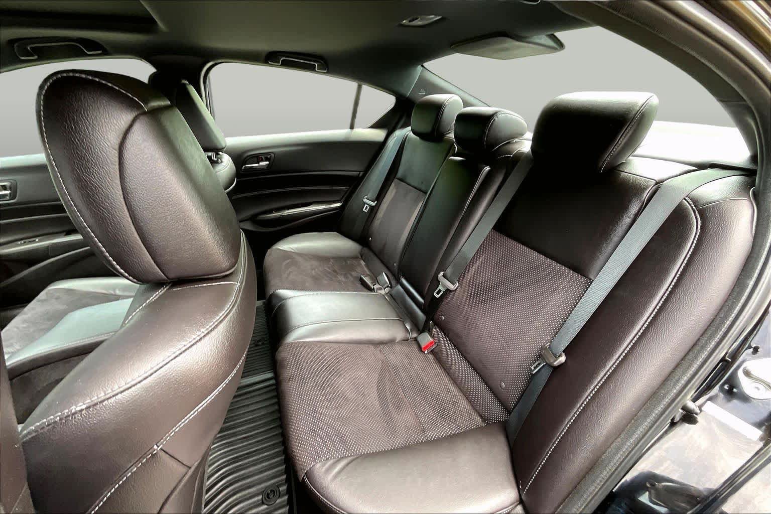Used 2016 Acura ILX FWD image 21