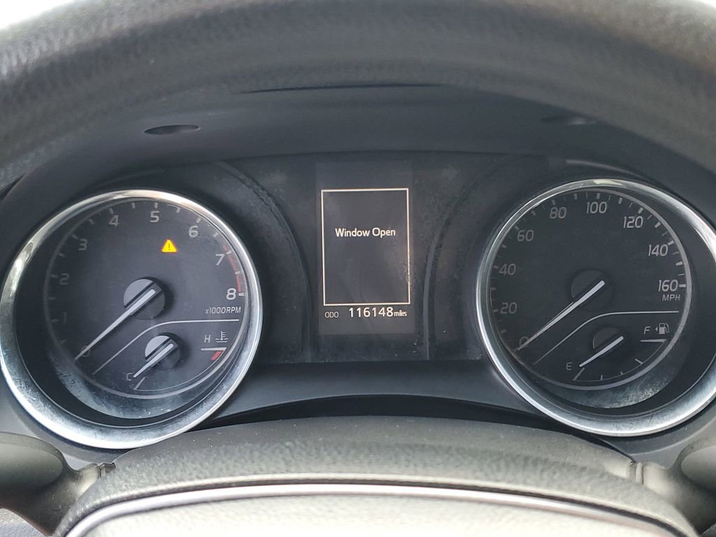 Used 2018 Toyota Camry LE FWD image 27