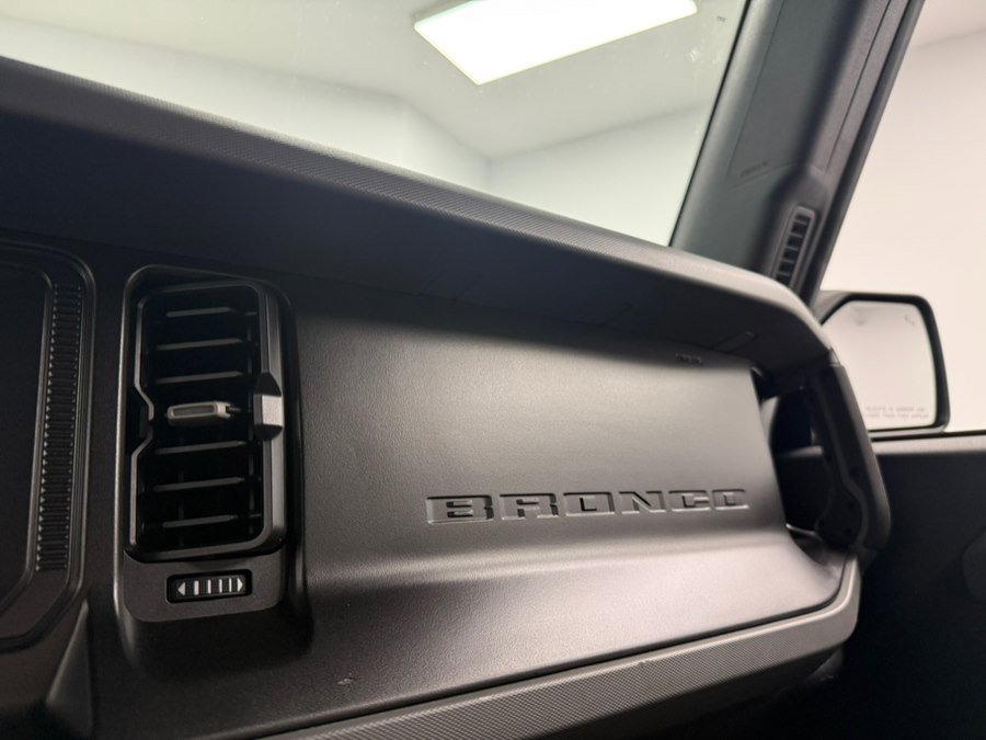 Used 2022 Ford Bronco Big Bend AWD/4WD image 76