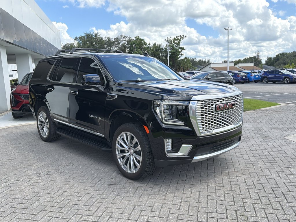Certified 2024 GMC Yukon Denali w/ Advanced Technology Package AWD/4WD image 7