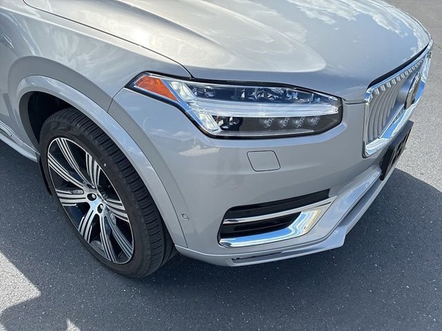 Used 2023 Volvo XC90 B6 Ultimate w/ Protection Package Premier image 18