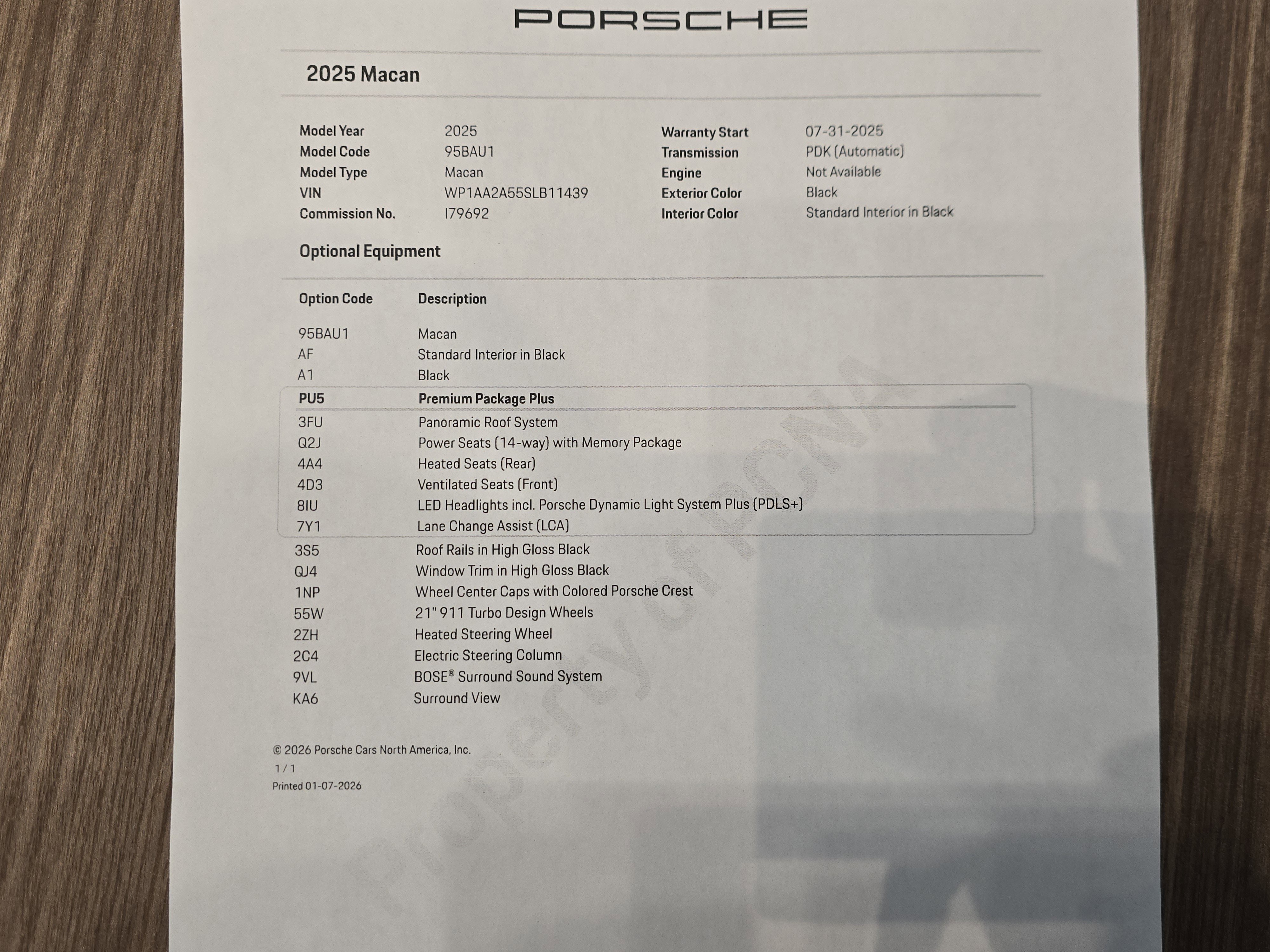 Certified 2025 Porsche Macan image 28
