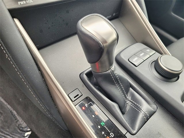 Used 2019 Lexus IS 300 image 20