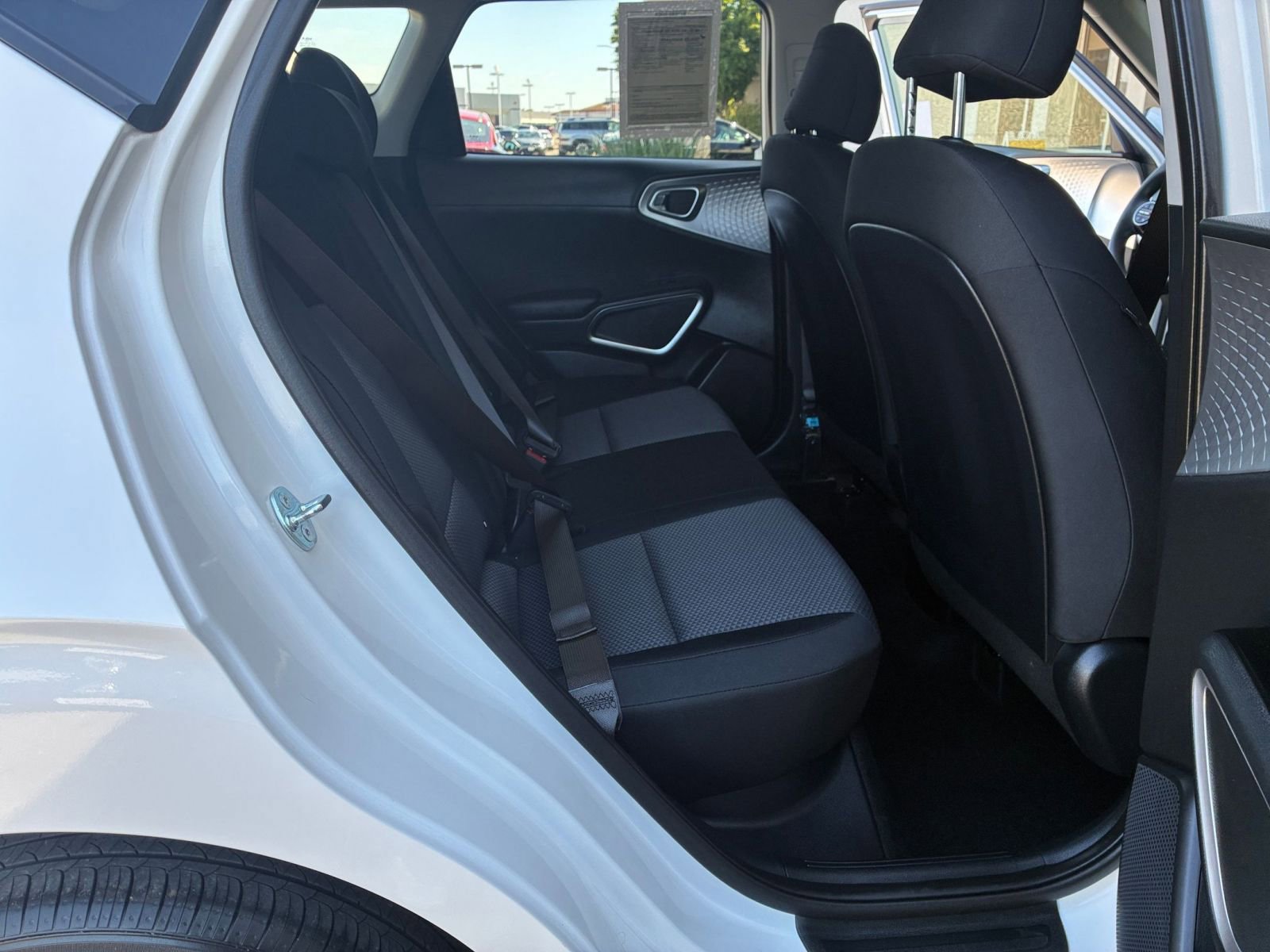 Used 2025 Kia Soul LX w/ LX Technology Package image 25