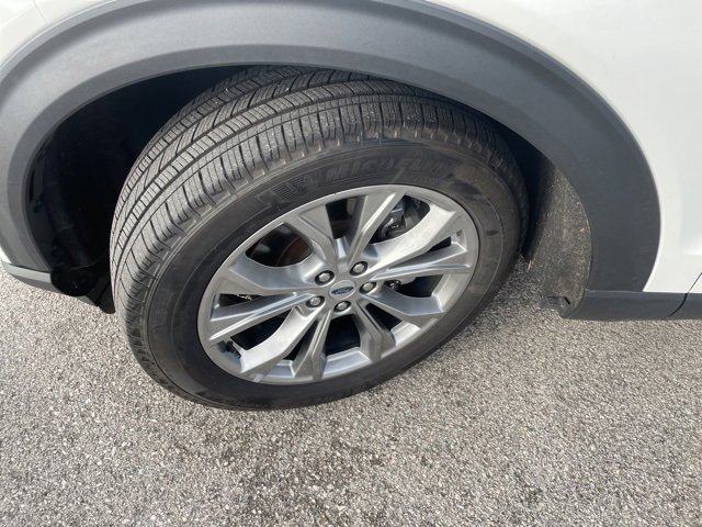 Used 2023 Ford Explorer XLT w/ Equipment Group 202A image 16