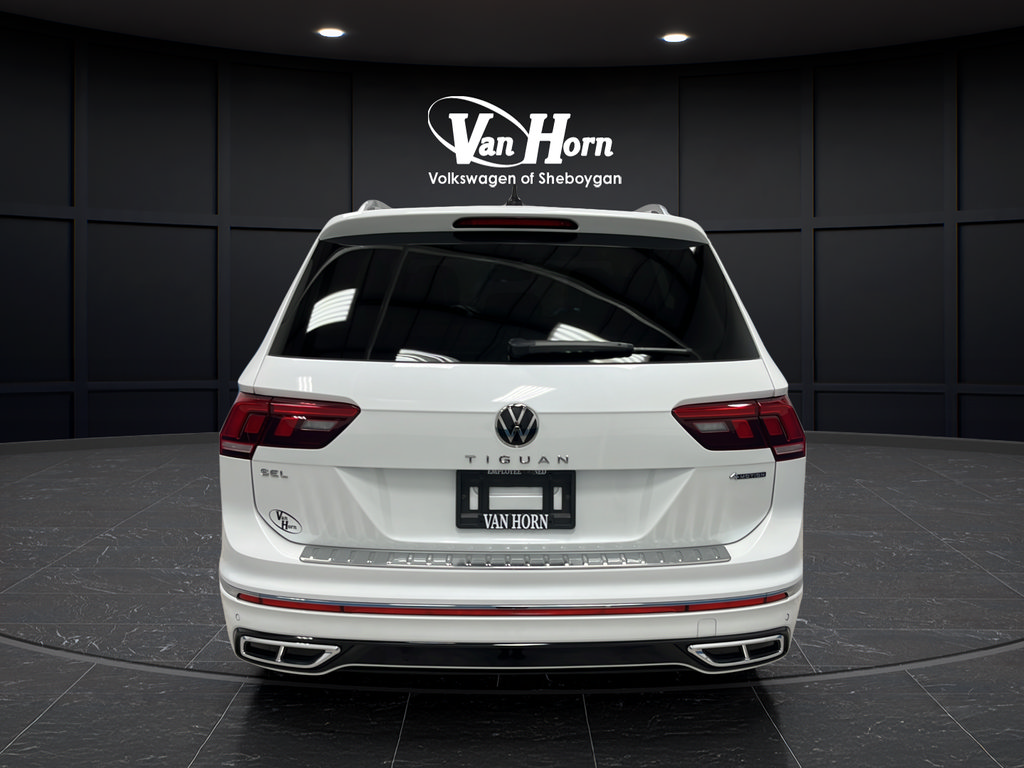 Used 2024 Volkswagen Tiguan SEL R-Line AWD/4WD image 6