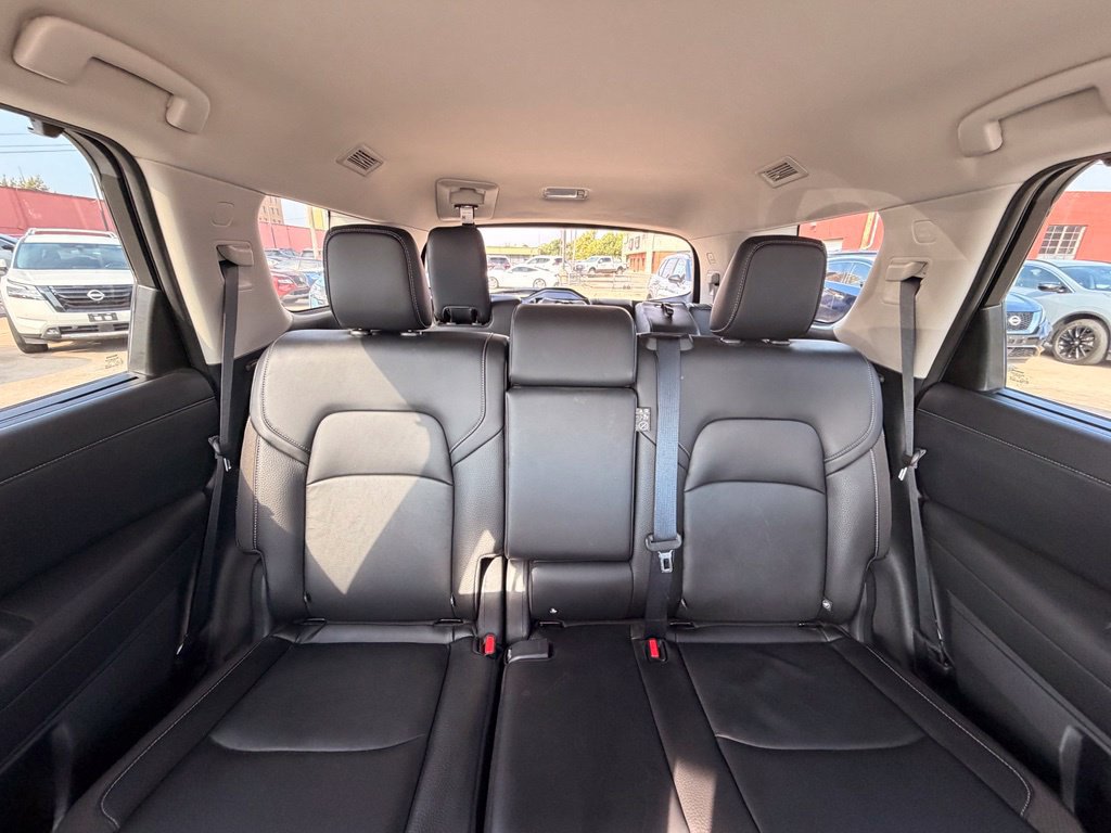 Certified 2025 Nissan Pathfinder SL FWD image 20