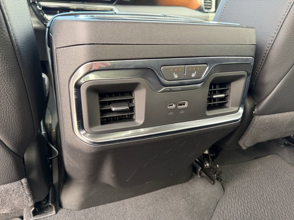 Used 2024 GMC Sierra 1500 Denali AWD/4WD image 33