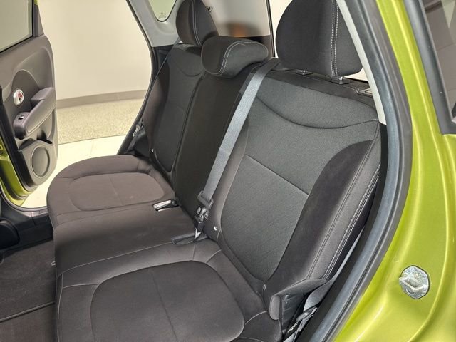 Used 2017 Kia Soul Base image 23