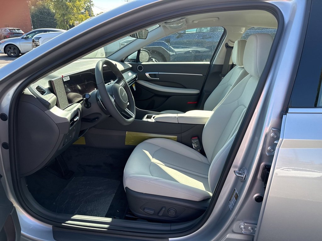 New 2026 Hyundai Sonata SEL image 12