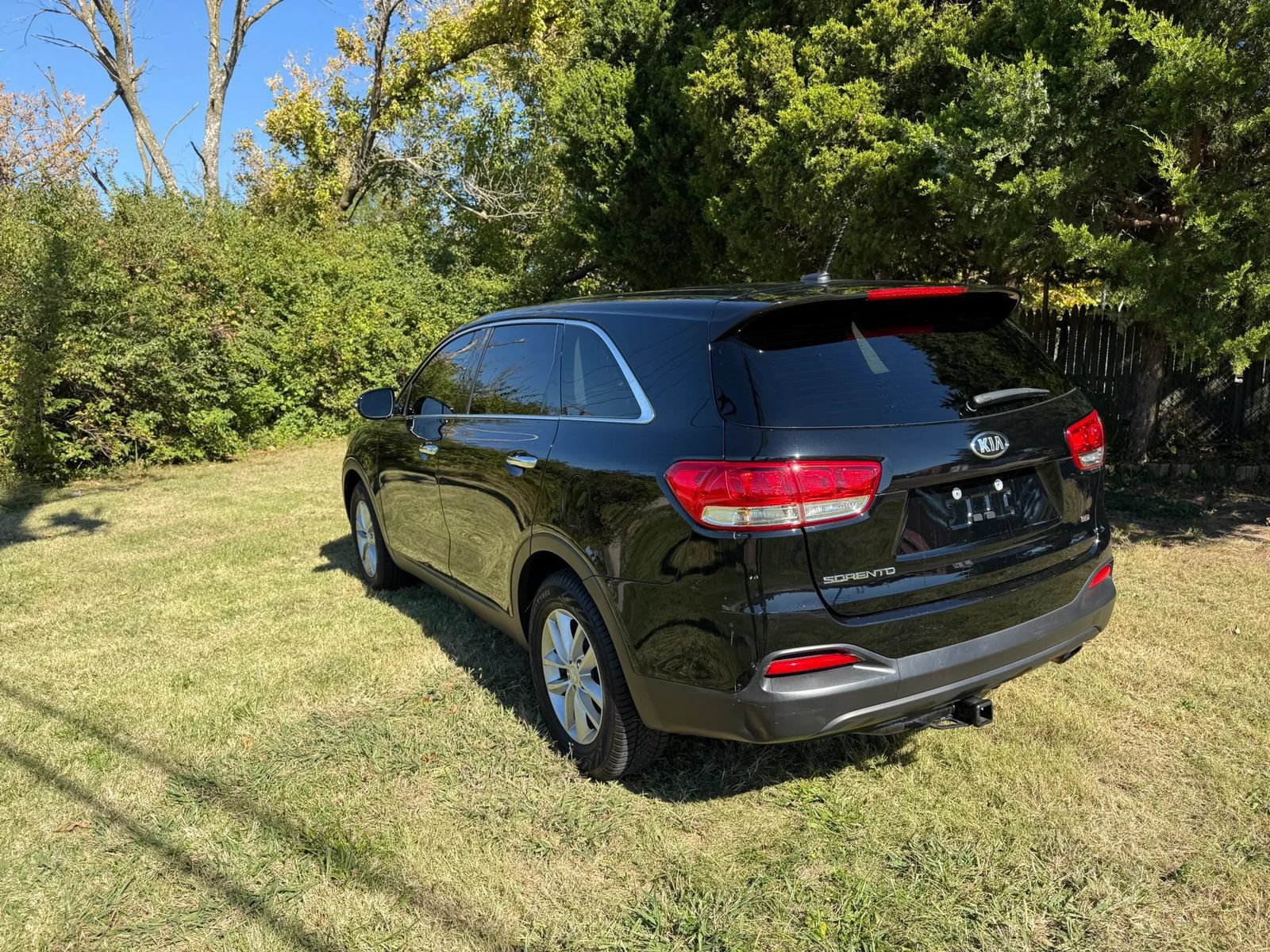 Used 2017 Kia Sorento L FWD image 5