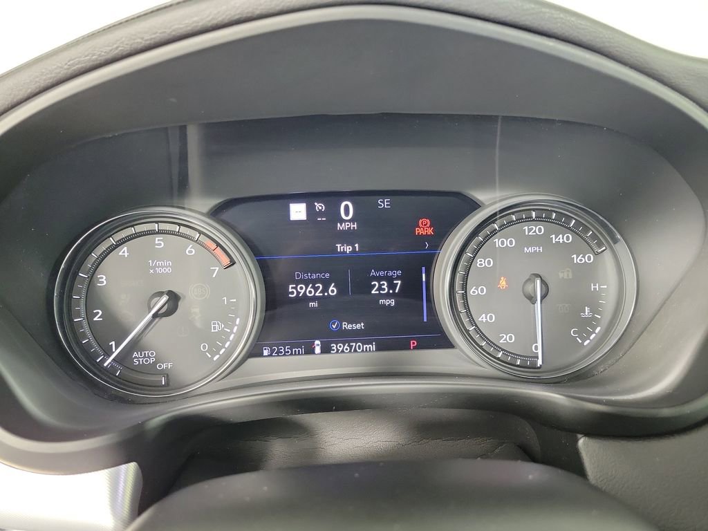Used 2021 Cadillac XT4 Premium Luxury FWD image 23