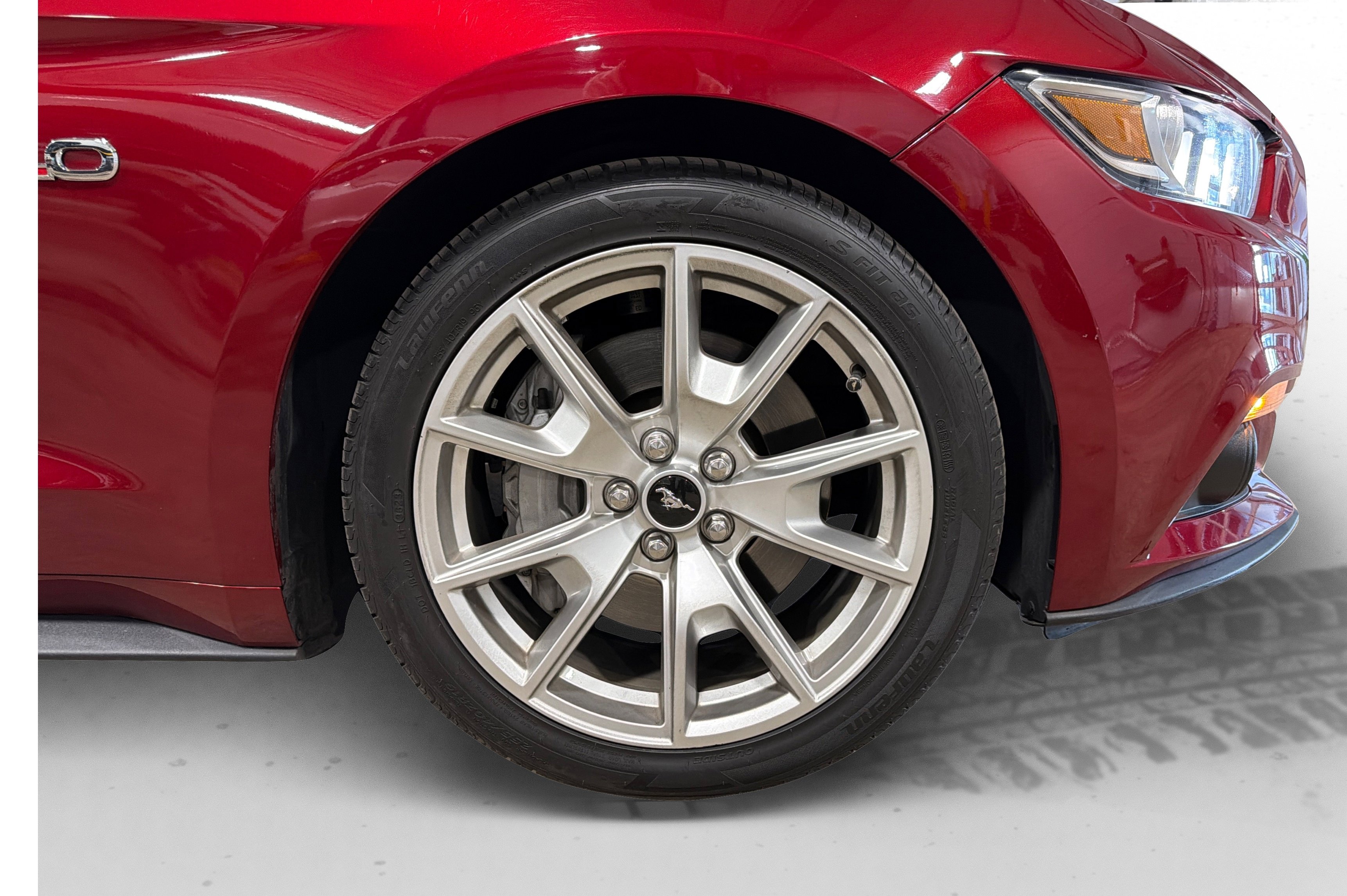 Used 2015 Ford Mustang GT Premium w/ Equipment Group 401A RWD image 50