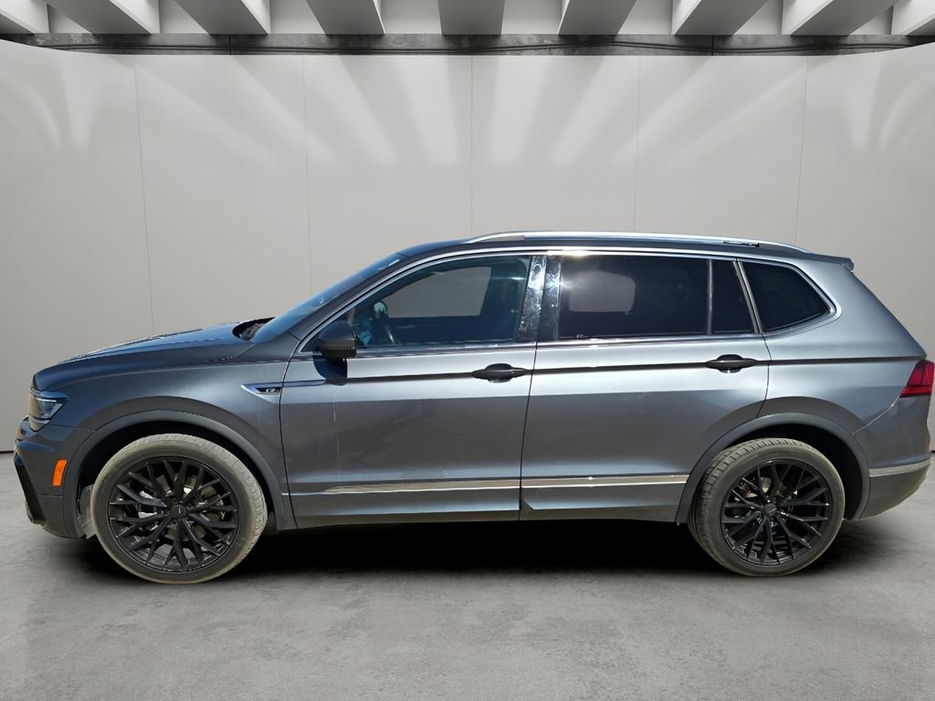 Used 2021 Volkswagen Tiguan SEL Premium R-Line image 3