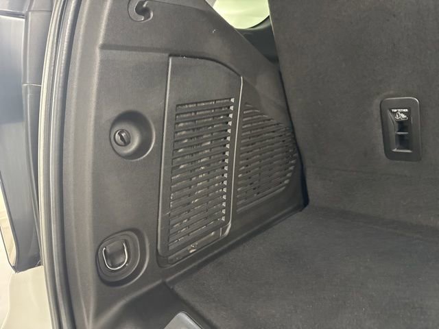 Used 2023 Chevrolet Tahoe LT w/ Luxury Package image 29