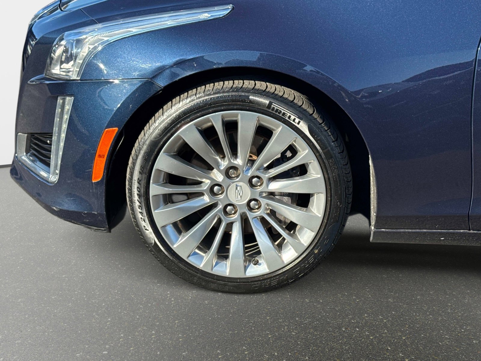 Used 2019 Cadillac CTS Luxury image 30