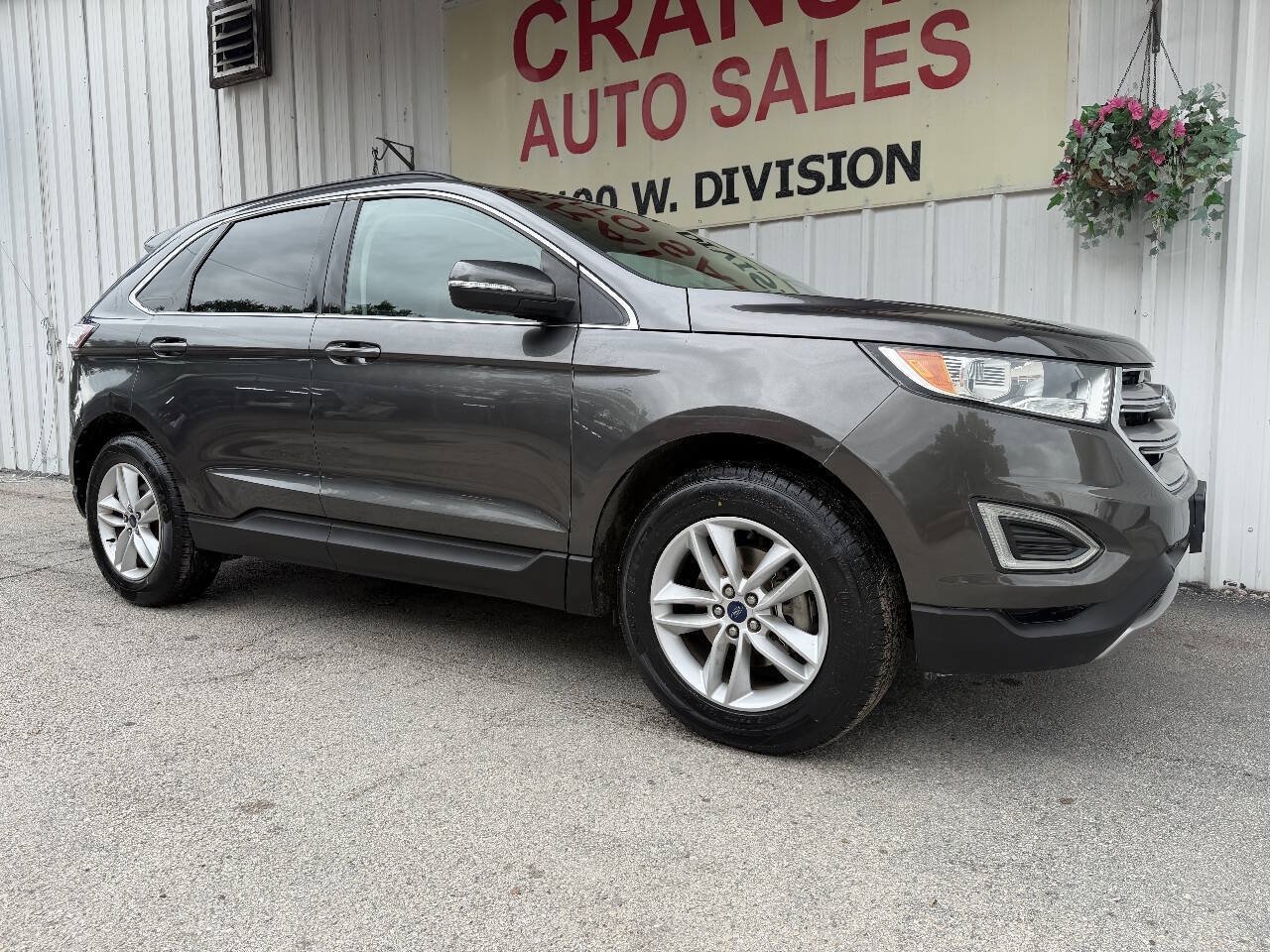 Used 2015 Ford Edge SEL w/ Equipment Group 201A FWD image 2